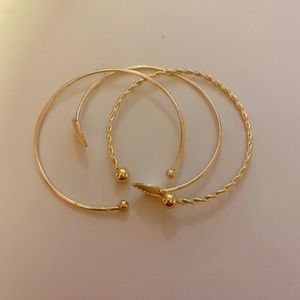 3pc Gold Bracelet set